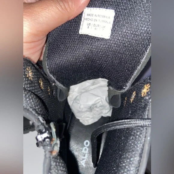 (SOLD)ALDO NWT BLACK WITH SILVER SPARKLE CUTE FOR FALL BOOTS - Picture 8 of 8